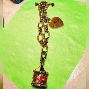 Juicy Couture Carousel Charm Bracelet